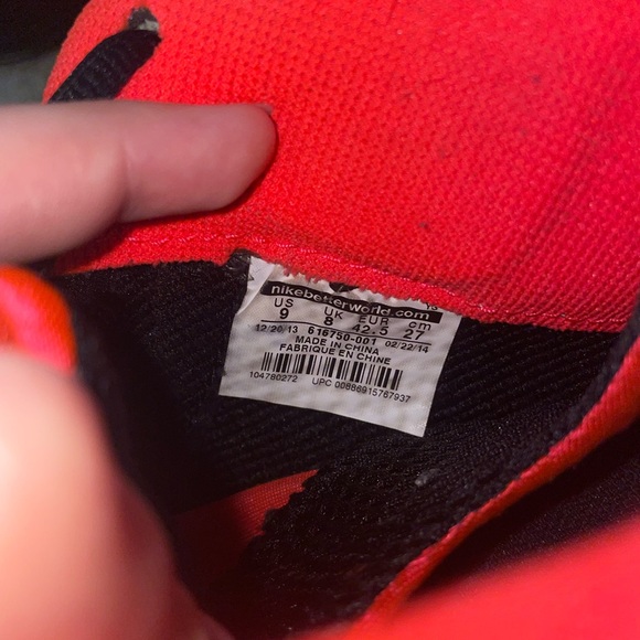 NKE AIR FOAMPOSITE PRO YEEZY - Picture 6 of 7